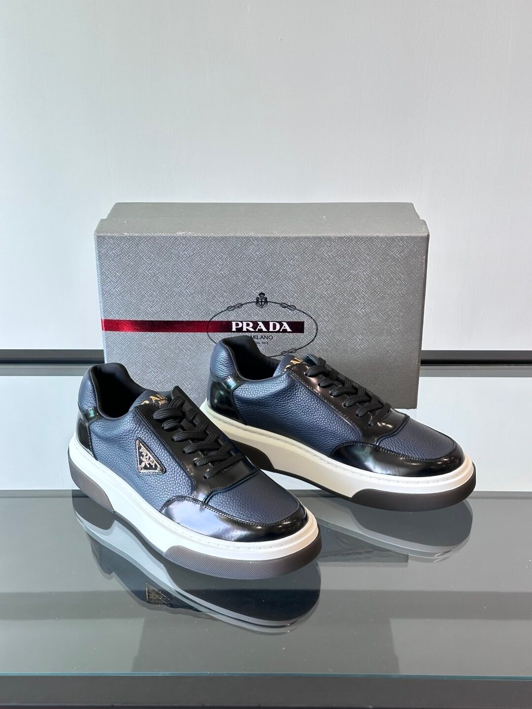 Prada Man - Image 6
