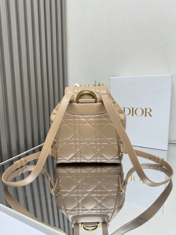 DIOR - Image 6