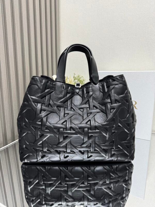 DIOR - Image 6
