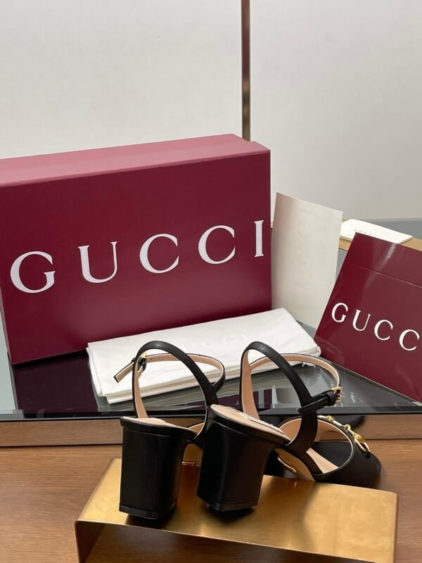 CUCCI  WOMEN - Image 6