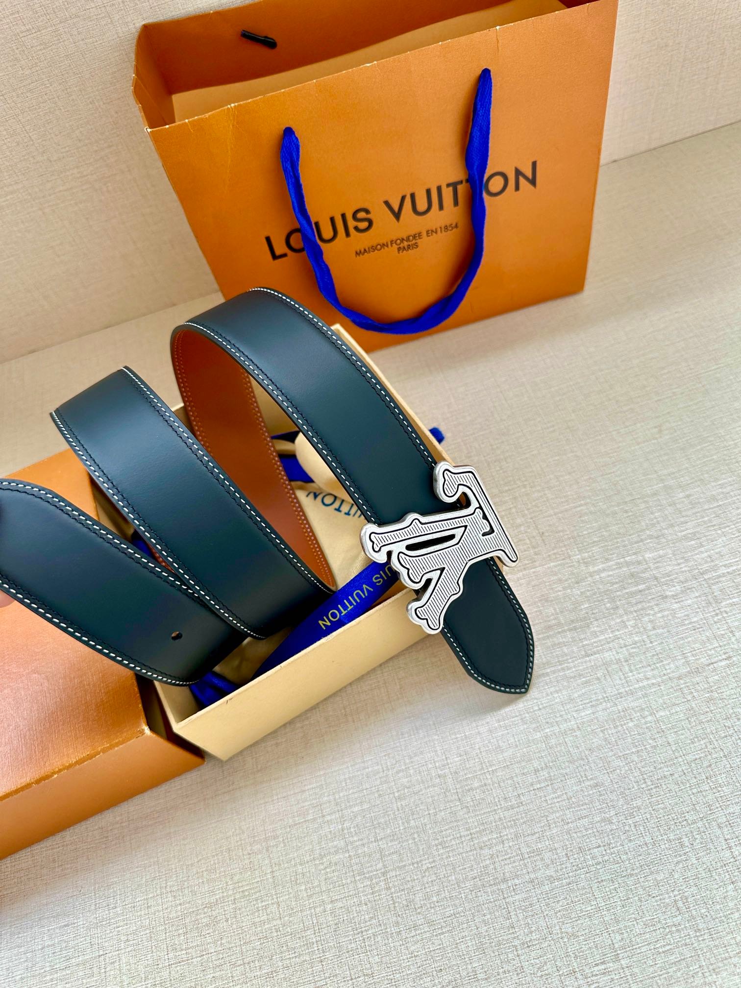 LV Belt - Image 6