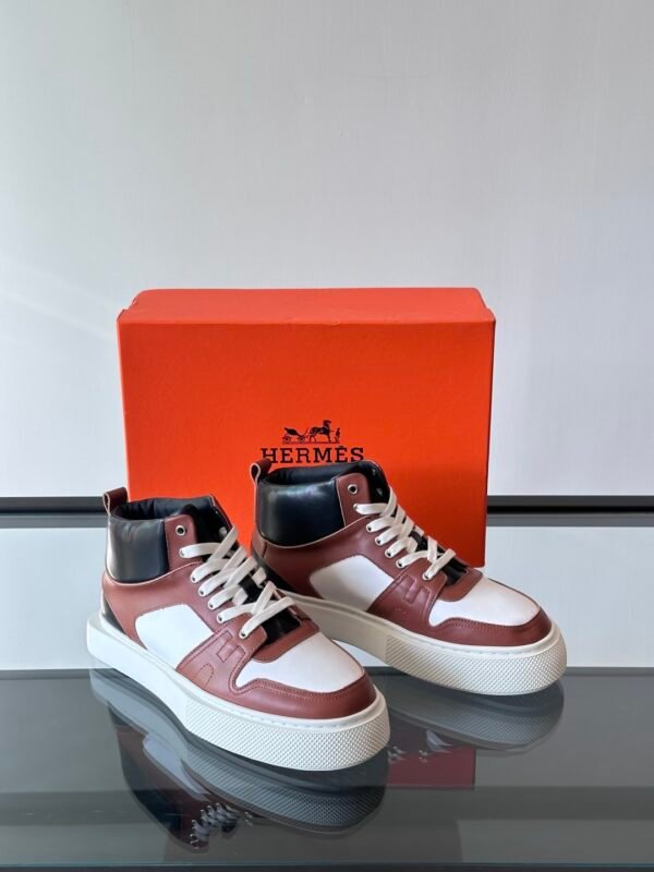 HERMES Man - Image 6