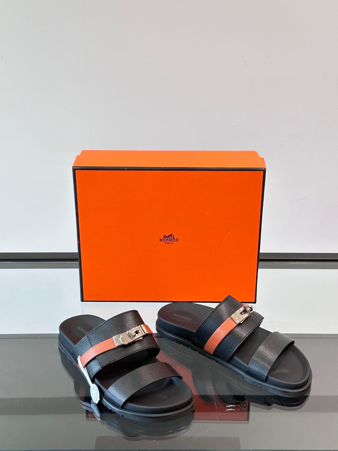 HERMES Man - Image 6