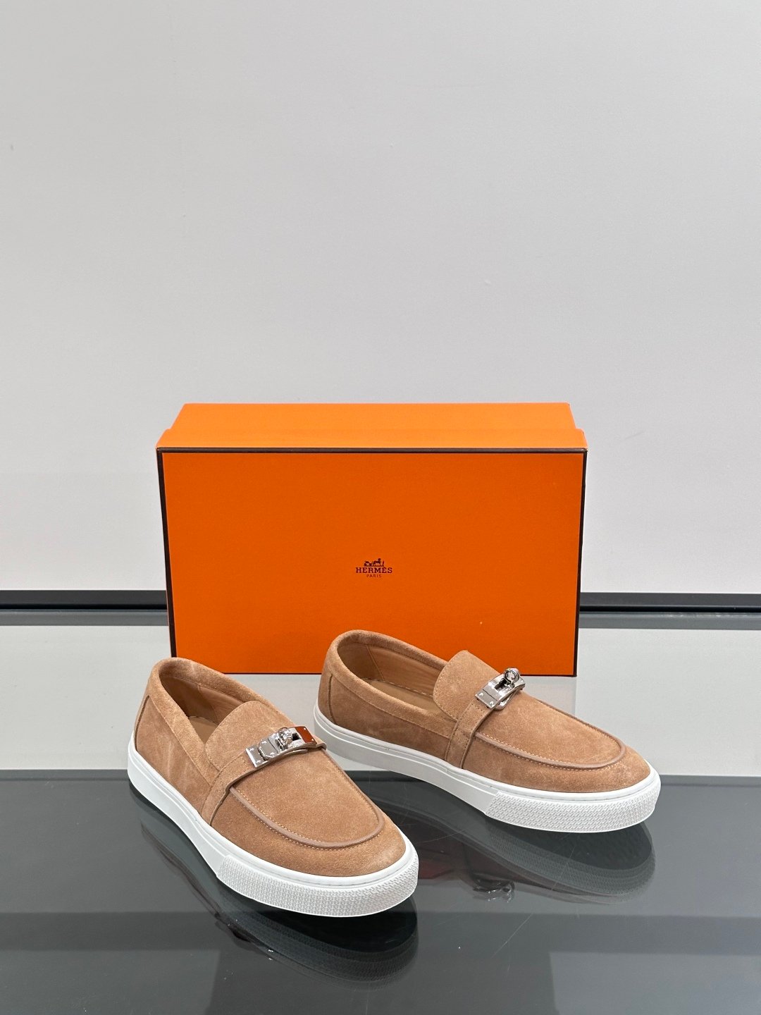 HERMES Man - Image 6