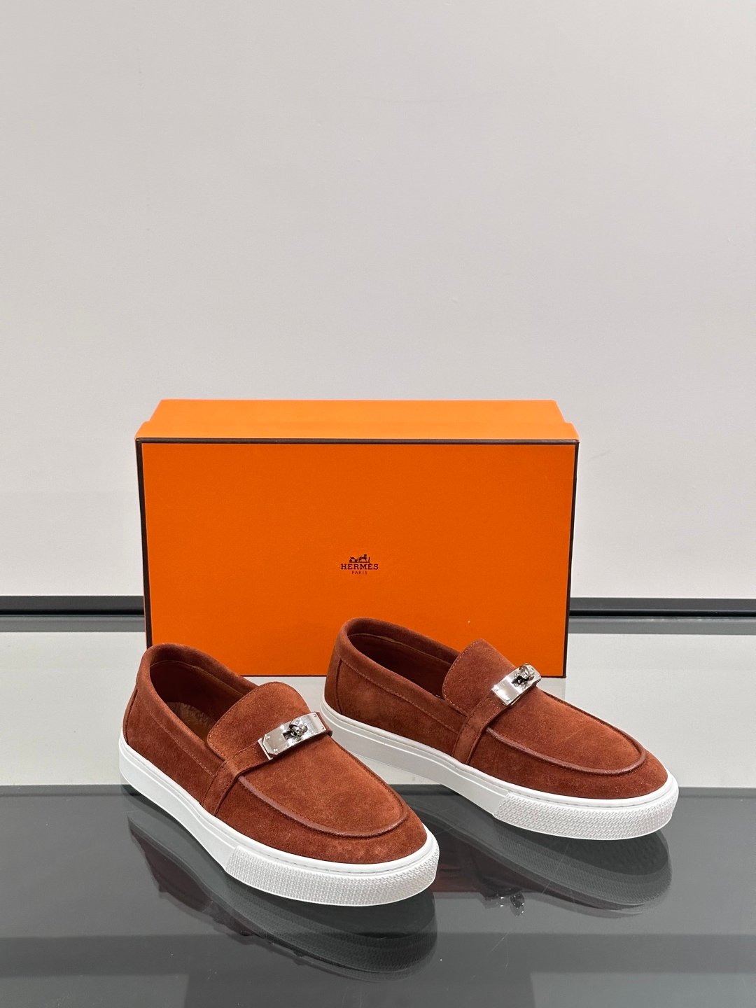 HERMES Man - Image 6