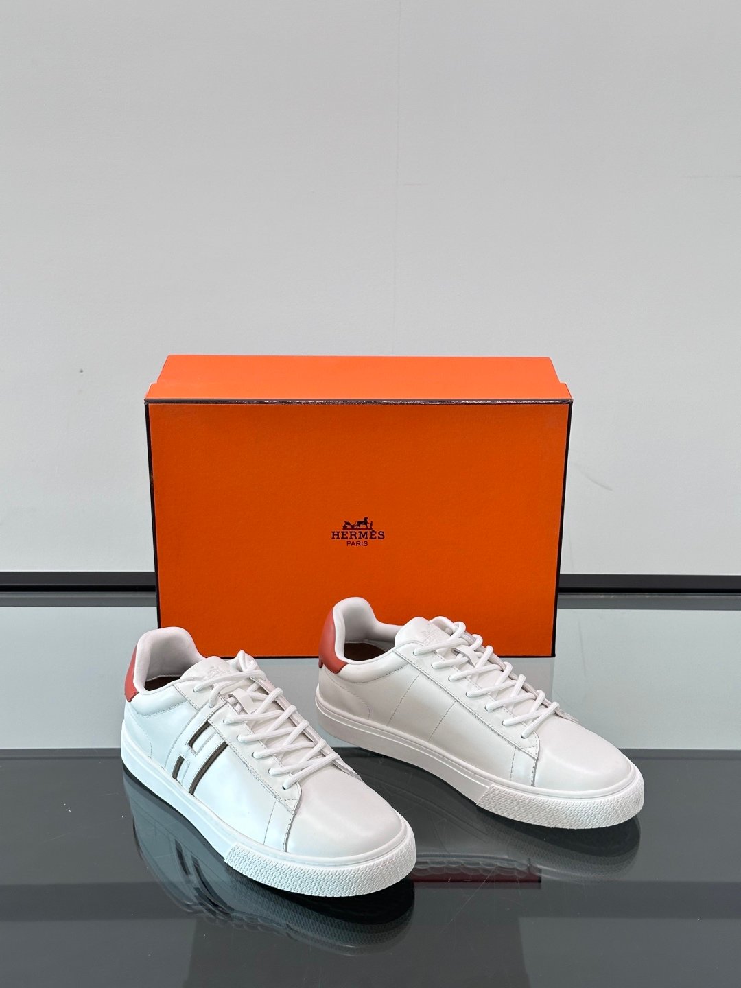 HERMES Man - Image 6