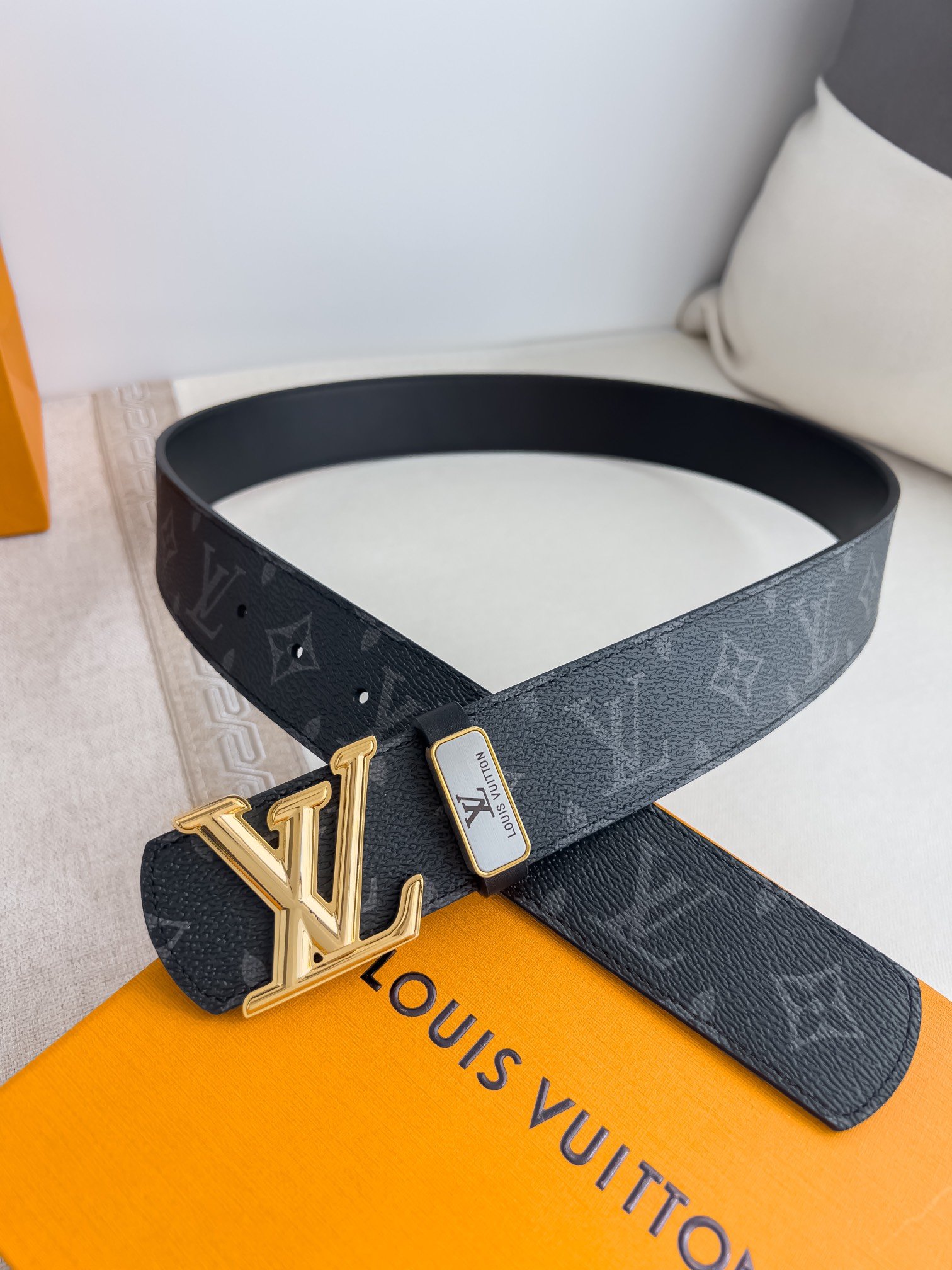 LV Belt - Image 6