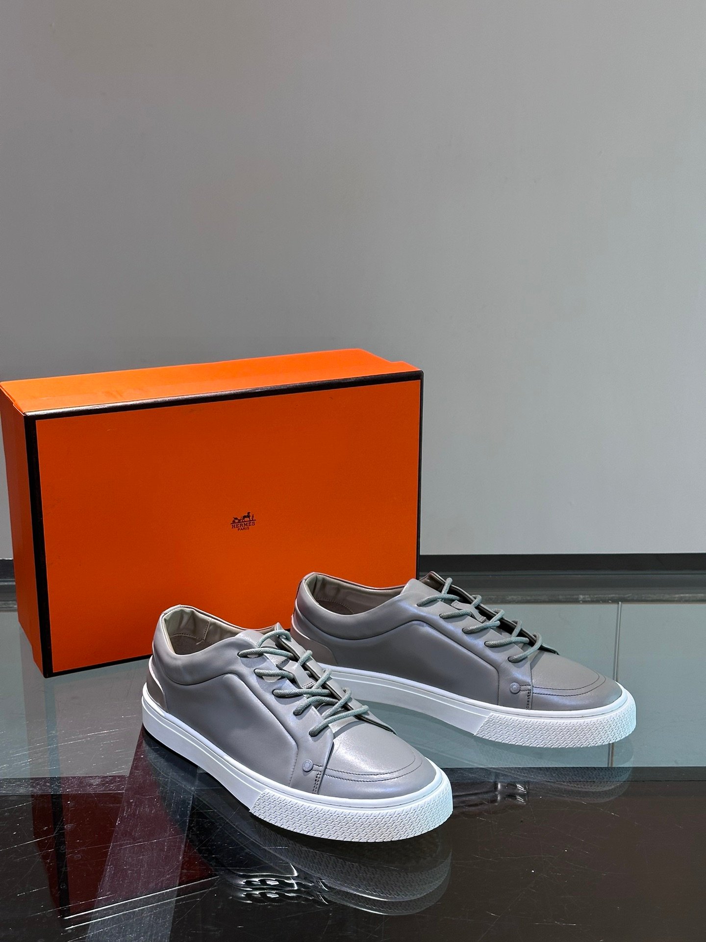 HERMES Man - Image 6