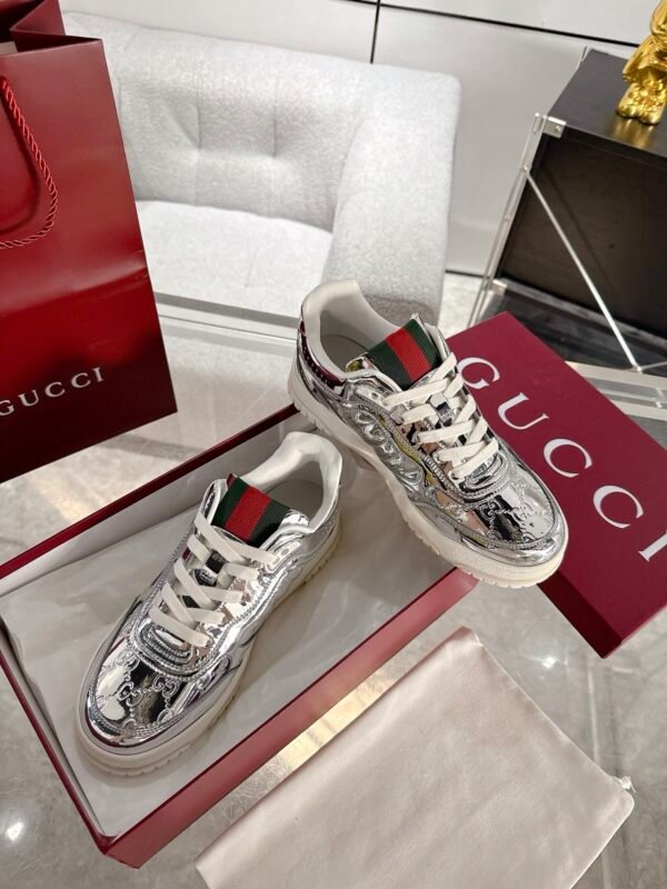 CUCCI  WOMEN - Image 6