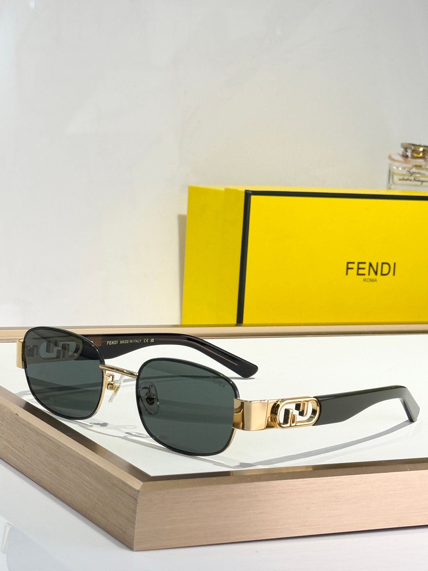 FENDI - Image 7