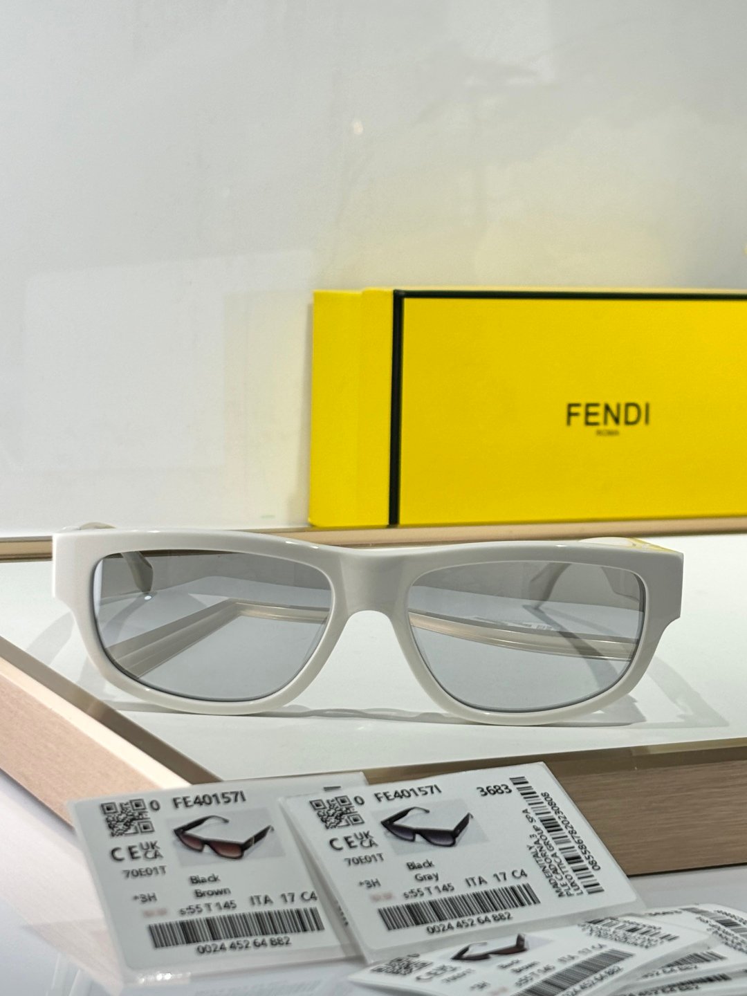FENDI - Image 7