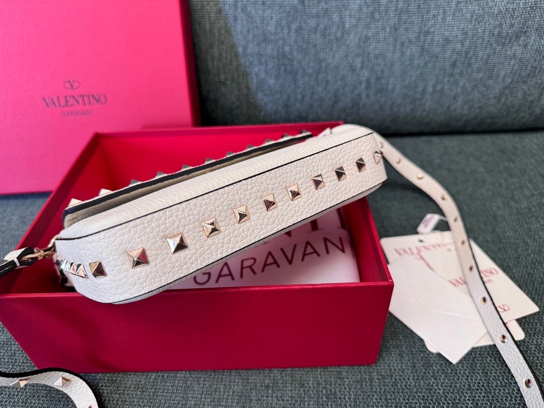 Valentino Bag - Image 7