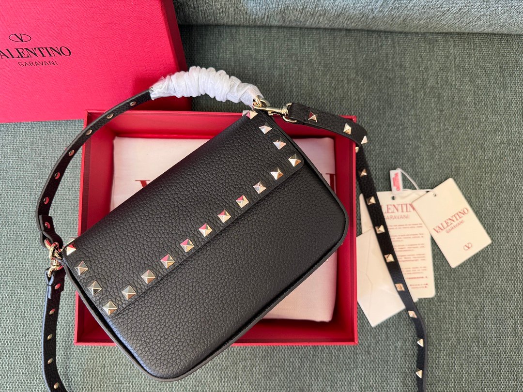 Valentino Bag - Image 3