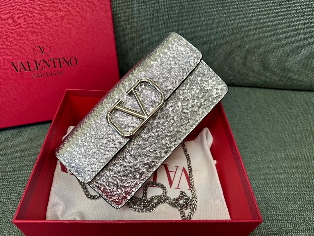 Valentino Bag - Image 7