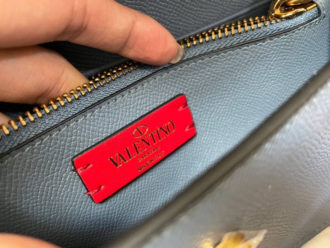 Valentino Bag - Image 3