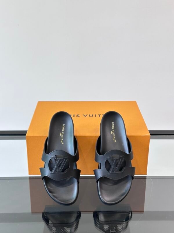 LV MAN - Image 2