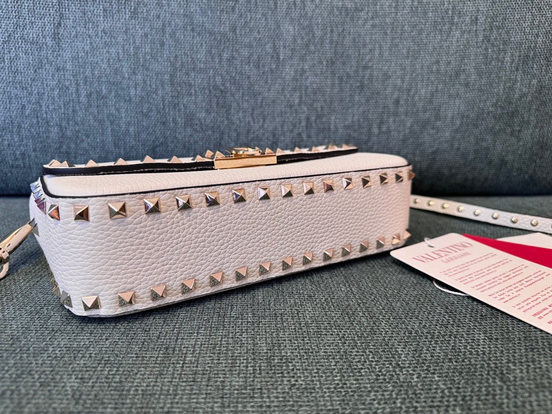 Valentino Bag - Image 7