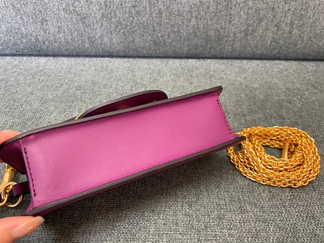 Valentino Bag - Image 7