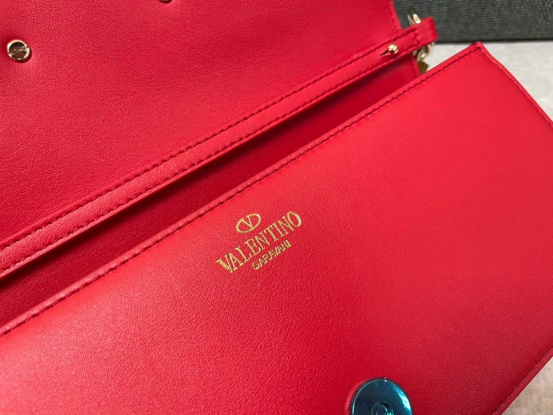 Valentino Bag - Image 6