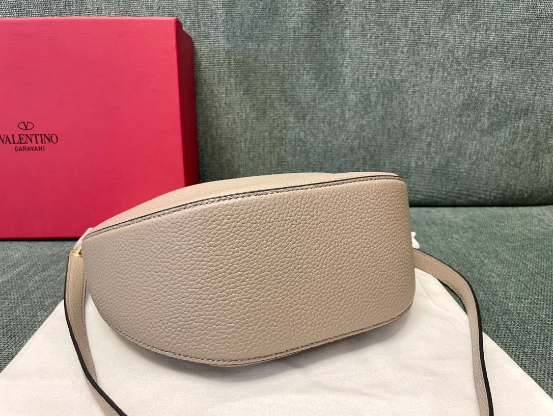 Valentino Bag - Image 3