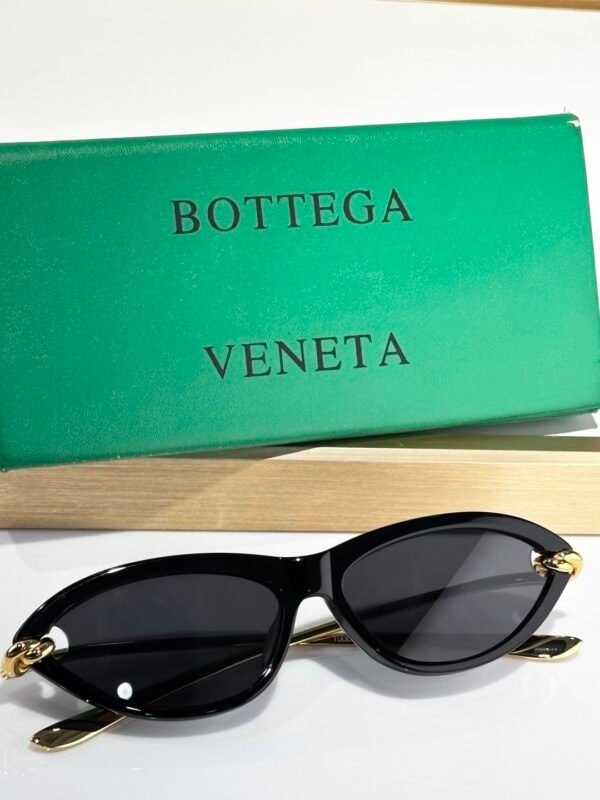 BOTTEGA  VENETA - Image 7