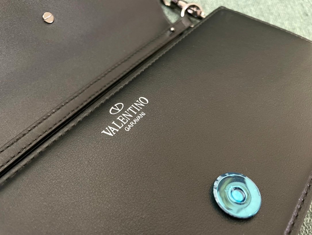 Valentino Bag - Image 7