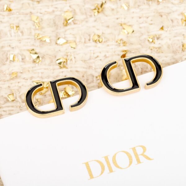 Dior - Image 7