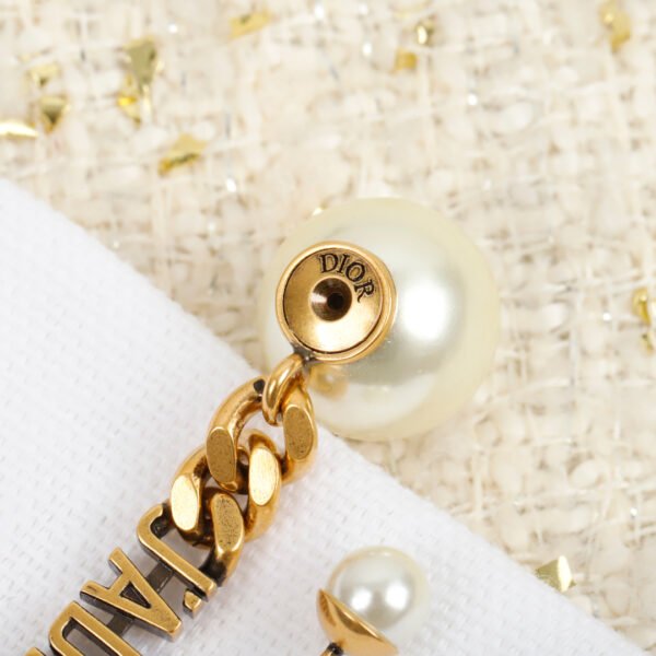 Dior - Image 7