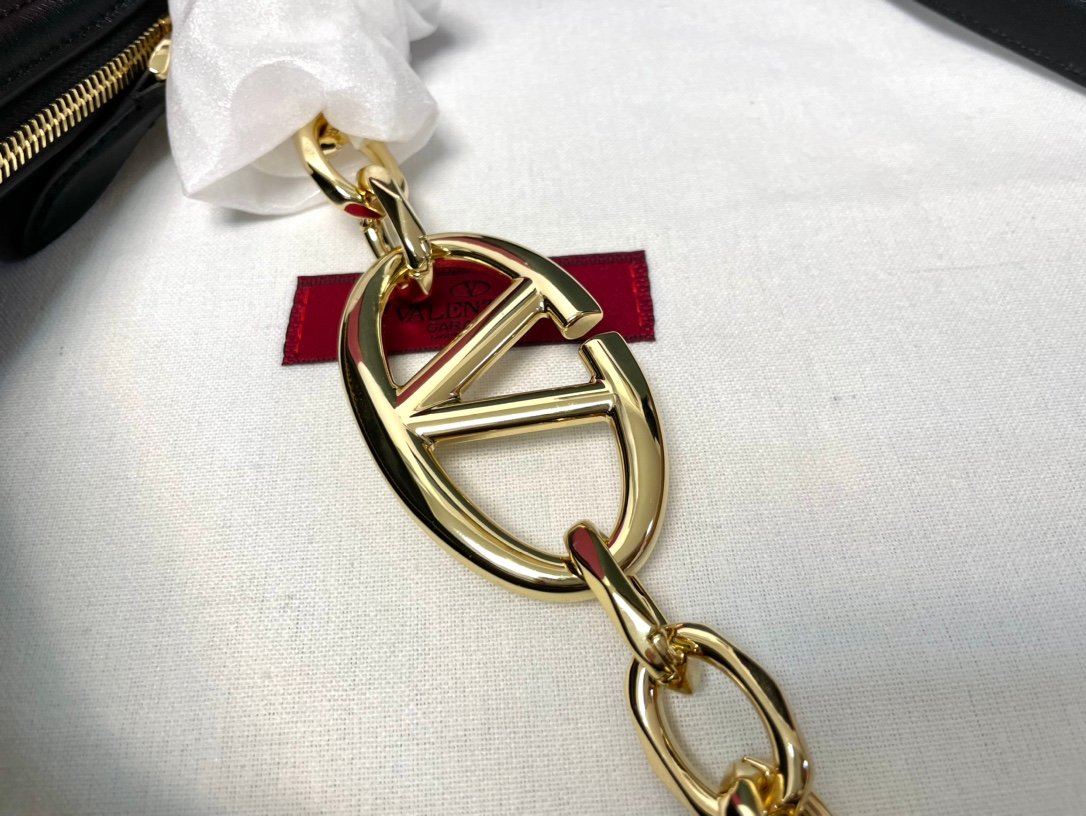 Valentino Bag - Image 7