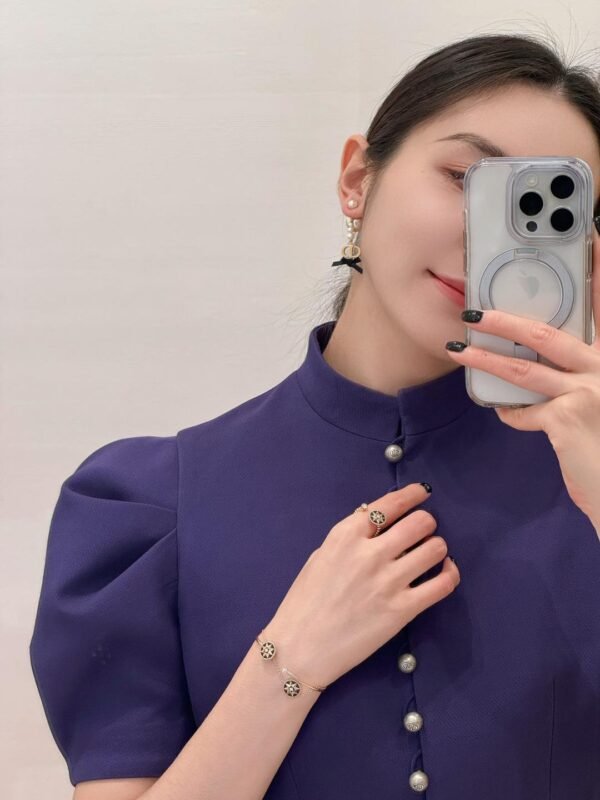 Dior - Image 7