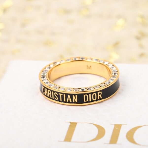 Dior - Image 7