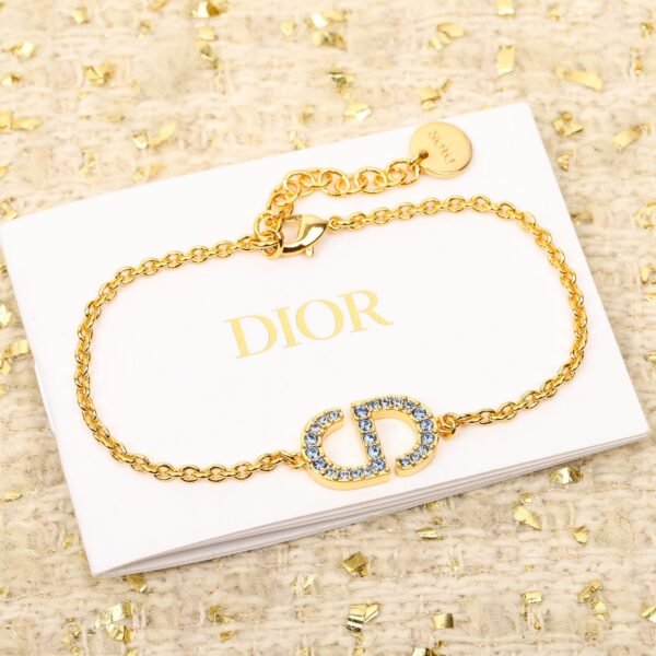 Dior - Image 7