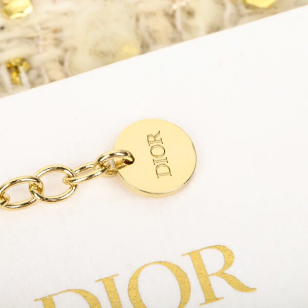 Dior - Image 7