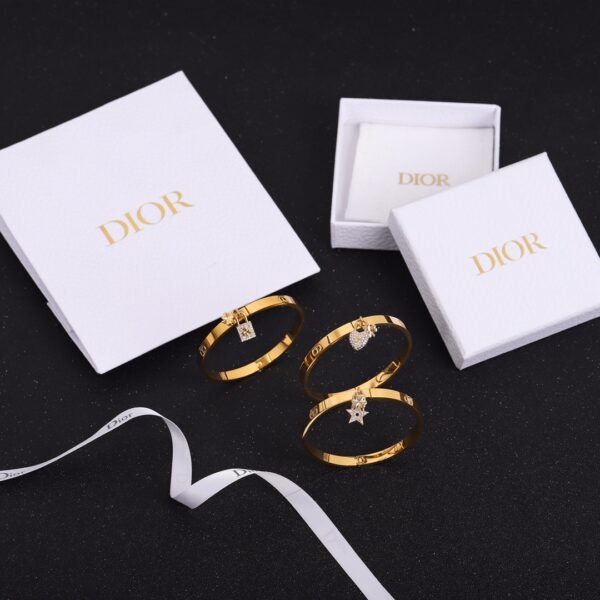 Dior - Image 7