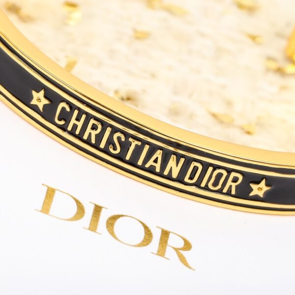 Dior - Image 7