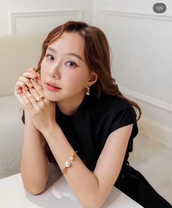 Dior - Image 7