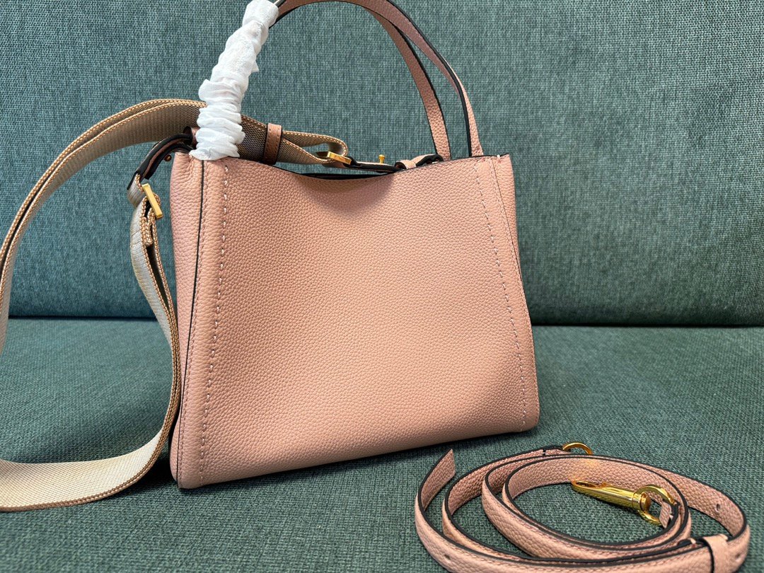 Valentino Bag - Image 7