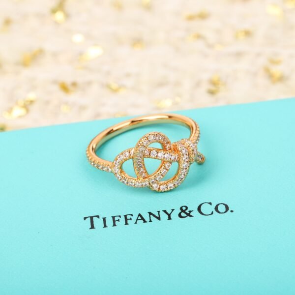 TIFFANY - Image 7