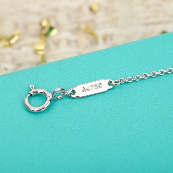 TIFFANY - Image 7