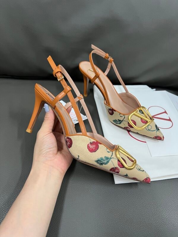 Valentino women - Image 2
