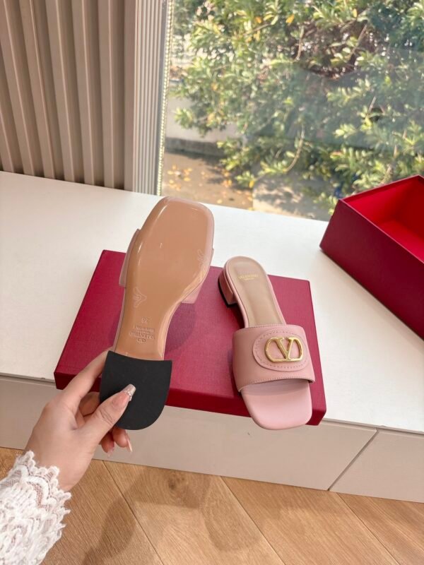 Valentino women - Image 2
