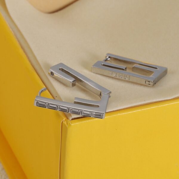FENDI - Image 7