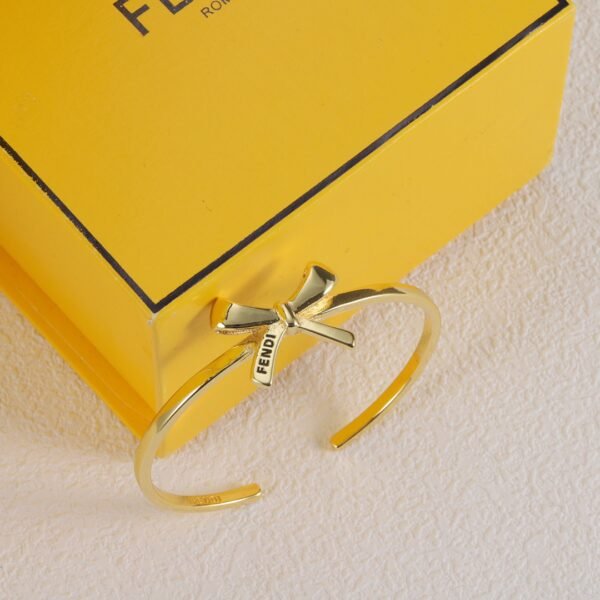FENDI - Image 7