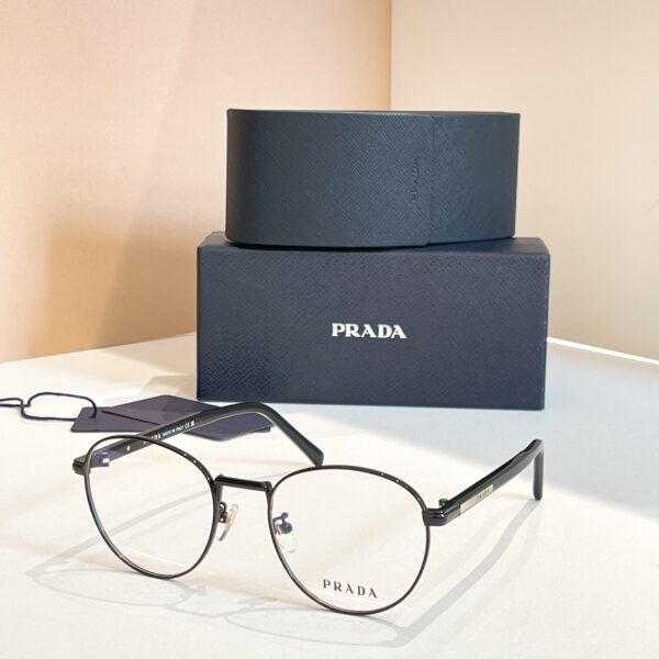 PRADA - Image 7
