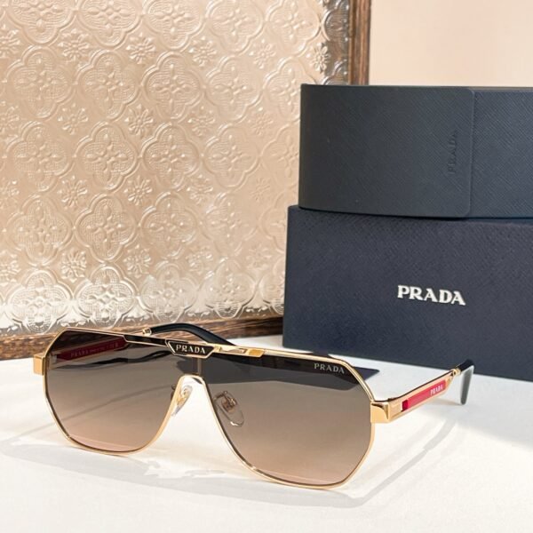 PRADA - Image 7