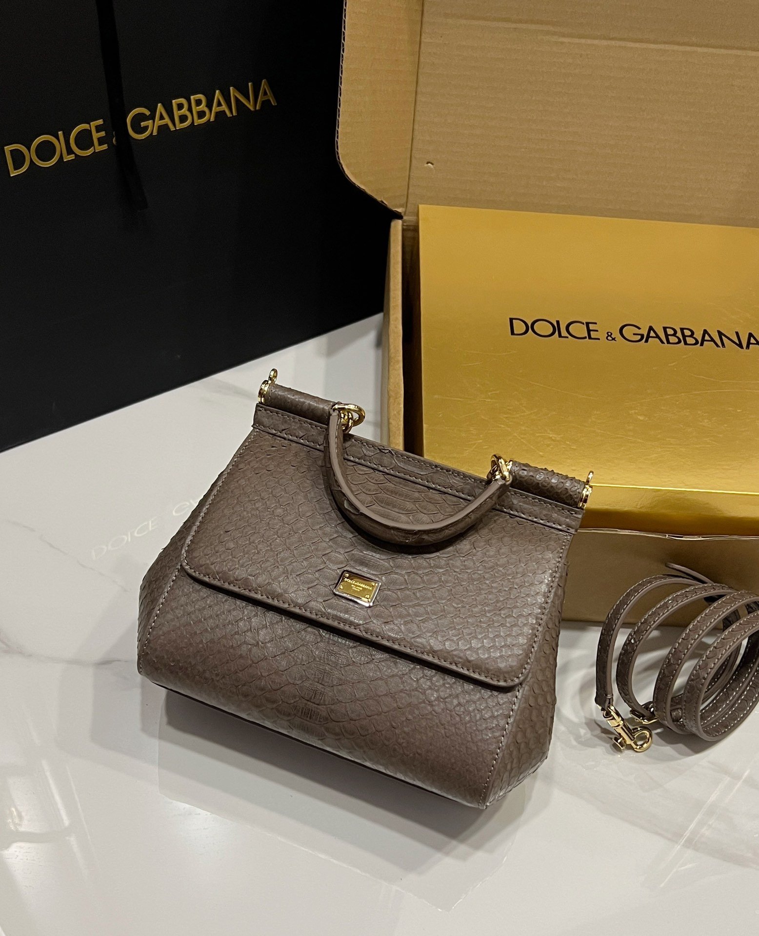Dolce & Gabba