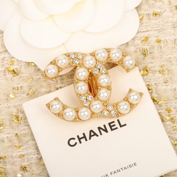 Chanel - Image 7