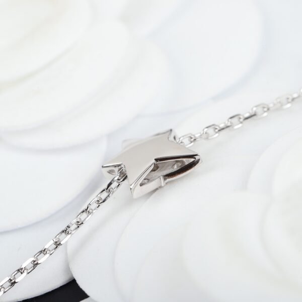 Chanel - Image 7