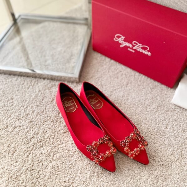 Roger Vivier - Image 3
