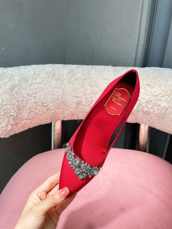 Roger Vivier - Image 3
